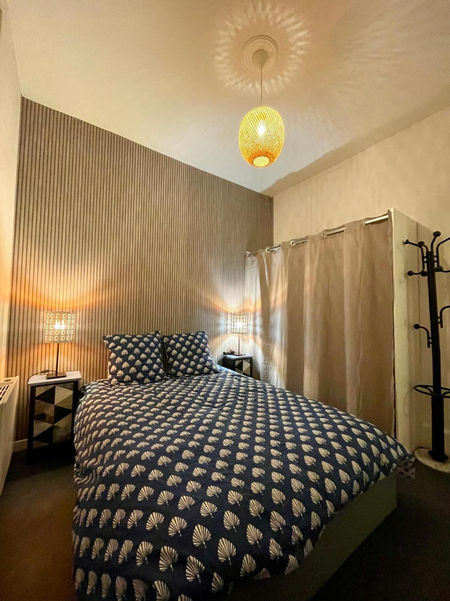 Appartement Idealement Situe Charleville-Mézières Extérieur photo